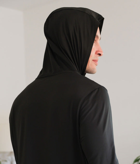 Model wearing black SHEEX Men's Hoodie #choose-your-color_black